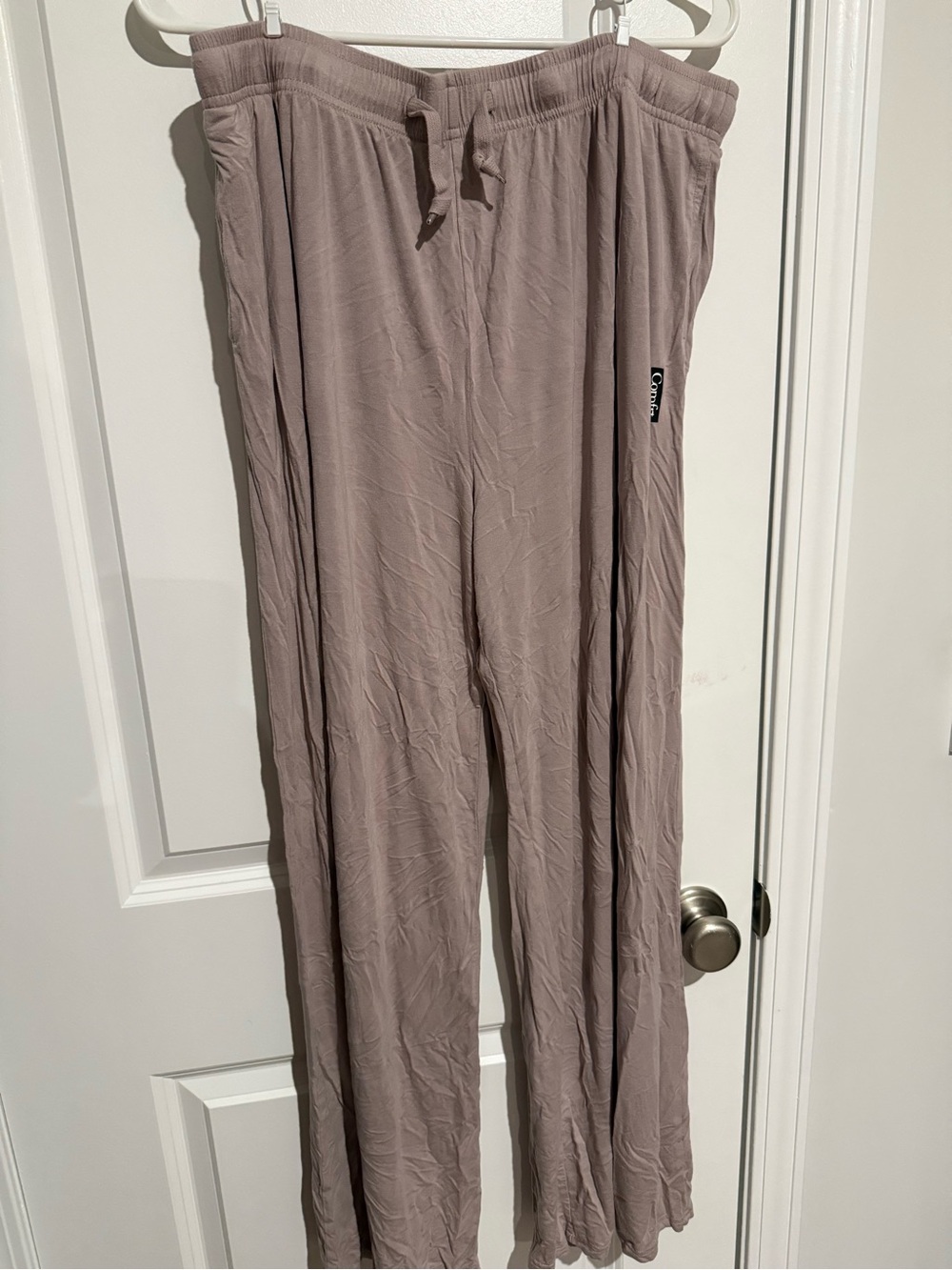 Women’s Relaxed Drawstring Pajama Pants - Taupe